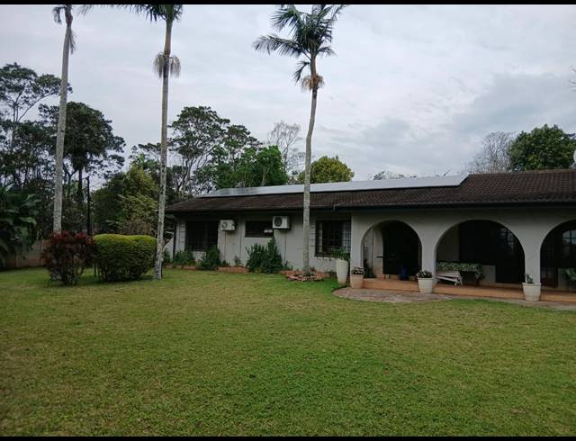 5 BEDROOM HOUSE FOR SALE IN FOREST HILLS